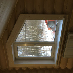 64C4D703-5EA5-4630-A644-22C606B8D342